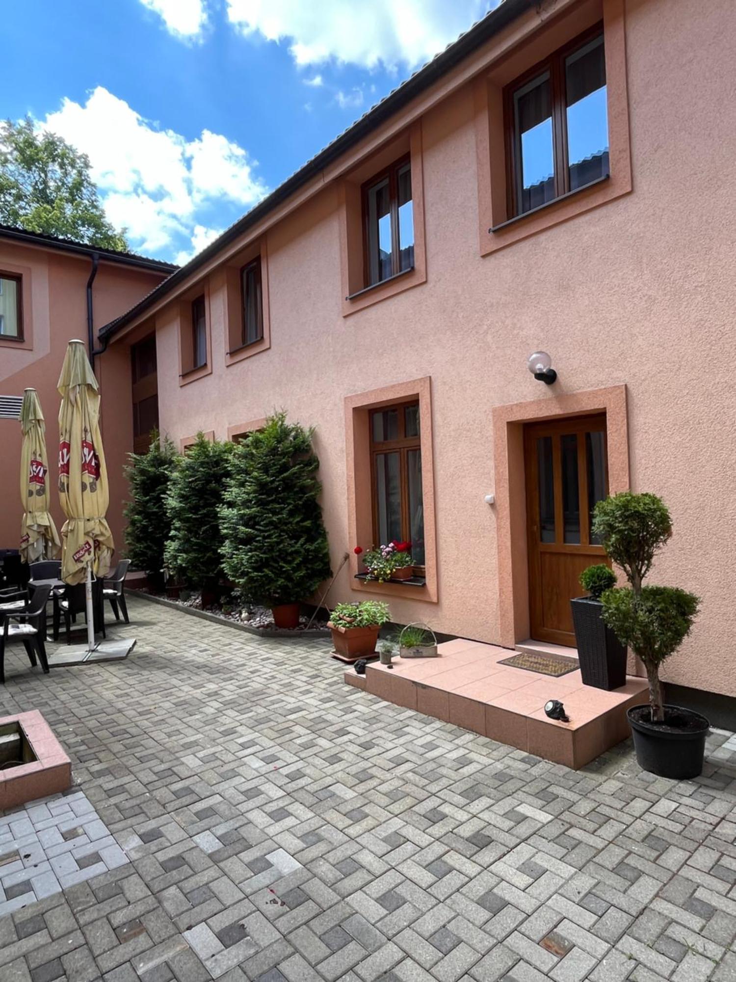 Garni Hotel Tatramonti Πόπραντ Εξωτερικό φωτογραφία