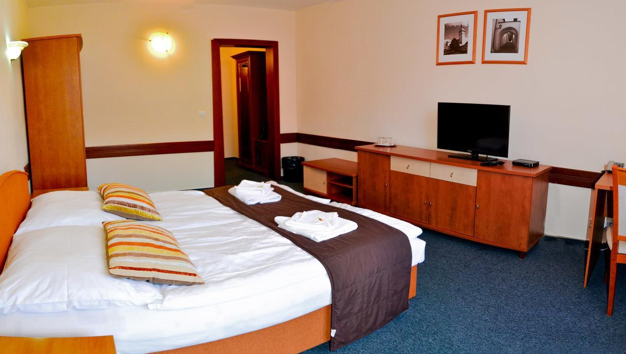 Garni Hotel Tatramonti Πόπραντ Εξωτερικό φωτογραφία