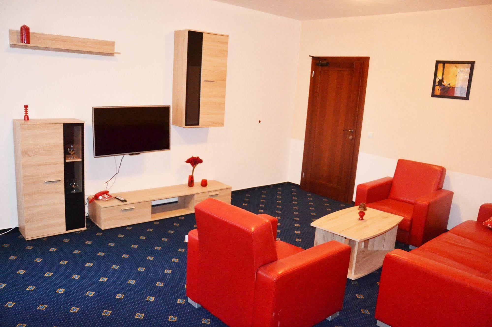 Garni Hotel Tatramonti Πόπραντ Εξωτερικό φωτογραφία